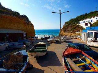 Casa Rainha Near Carvoeiro pool BBQ - 7