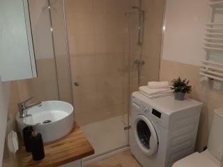 Apartament TEN z miejscem parkingowym - Toruń - 4