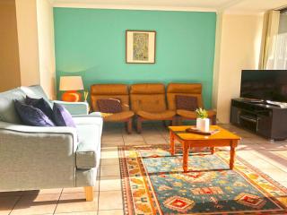 The Poplars, 15,36 Magnus Street - Unit in a great complex with a pool and close to town - Nelson Bay - 4