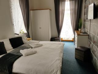 Hotel Camelot - Tisá - 2