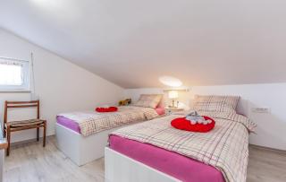 Ivana B4 n1 - Poreč (Parenzo) - 7