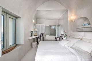Mythical Blue Luxury Suites - Fira - 4