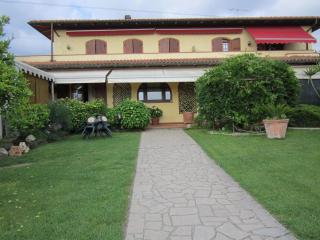 La Casa Gialla - Montignoso - 0