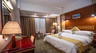 Kunming Golden Spring Hotel - Kunming - 1