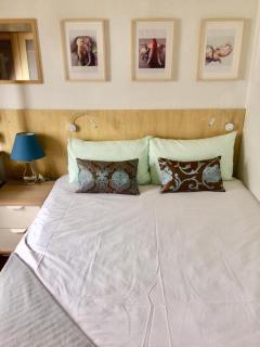 Budget Double Room in Suria Kipark Damansara Apt - 9