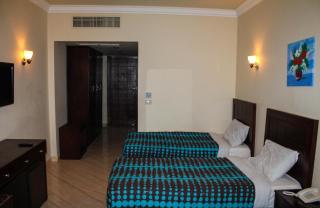 La Sirena Hotel & Resort - Families only - Ain Suchna - 7