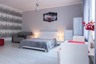 Home-Hotel Apartments on Maidan Nezalezhnosti Square - Kyiv - 9