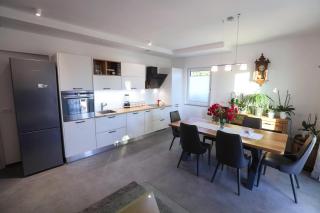 Hisa dobrega pocutja - 4