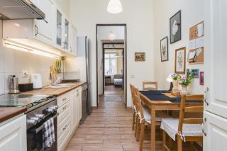 Homely 4 Bedroom Apartment - Old Town - by Upstairs - Cracovia - 2
