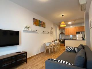 Apartments Sant Lluis CENTER, 2 min walk from the sea - 2