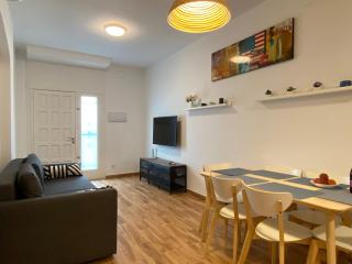 Apartments Sant Lluis CENTER, 2 min walk from the sea - 4