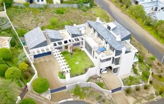 House Vos - Hermanus - 9