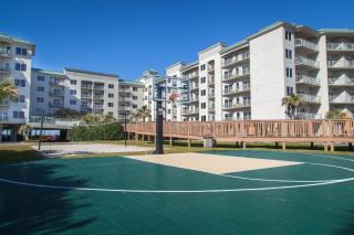 Holiday Inn Club Vacations Galveston Beach Resort - Galveston - 1