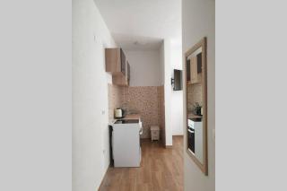 Lucia's Apartment - Sutomore - 8