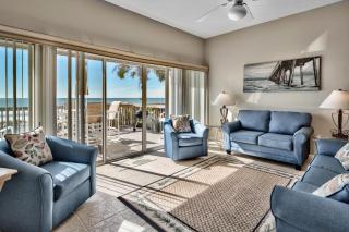 Pugsys Paradise Sleeps 10! - Panama City Beach - 0