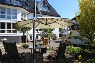 Pension und Ferienwohnungen Schweinsberg - Medebach - 1