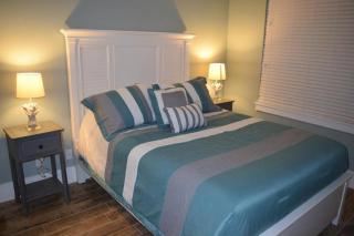 The Lighthouse 6 Bd Home With Beachfront Pool And Hot Tub - Panama City Beach - 3