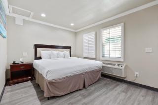 Le Blanc Inn & Suites - El Monte - 0
