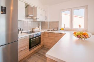 Apartman Zoe Vrbnik - Vrbnik - 2