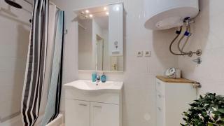 MIRTA deluxe SUPERIOR 5 star apartment, your piece of heaven by the sea & park, with sea & park view - Novigrad - 8