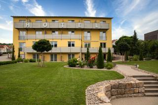 Hotel Sonnengarten - Sommerhausen - 2