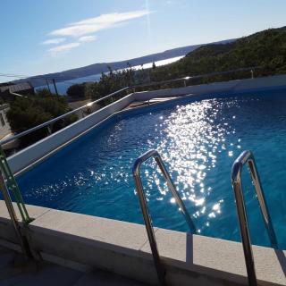 Apartmani CESARICA - Karlobag - 9