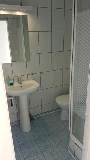 Alex Inn - 1