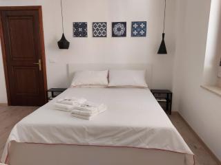 Isabella d'Aragona Guest House - Barletta - 0