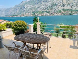 Kotor Muo Apartments E1 - 7