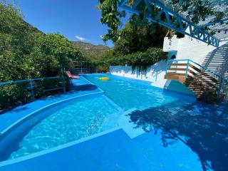 Oleander's Garden Traditional Cretan Cottage - 3