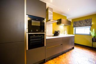 Maison Parfaite LS1 - Luxury City Centre Apartments - 7