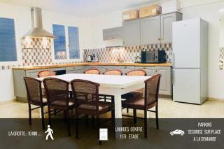 Villa Bigorra Lourdes centre Le Sanctuaire La Grotte , parking - Lourdes - 3