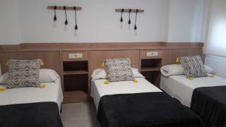 Hostal Cervantes Playa - Garrucha - 7