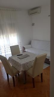 Apartments Diridonda - Omiš - 2