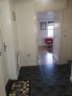 Mannys Apartment - Nice & Cozy 4Bed Flagship Lodge - Sittingbourne - 8