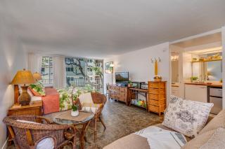 @ Marbella Lane - Breezy Studio@Diamond Head Beach Hotel - Honolulu - 8