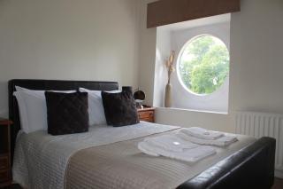 The Coach House - Bristol - 6