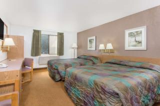 Super 8 by Wyndham Lacey Olympia Area - Lacey - 5