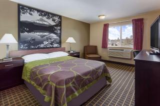 Super 8 by Wyndham Corvallis - Corvallis - 9