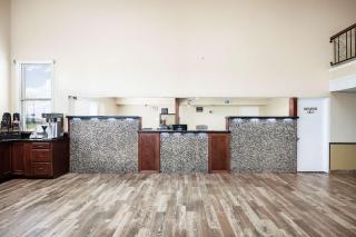 Super 8 by Wyndham Elk City - Elk City - 9