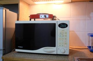 New Furnished 1BR Rajawali Apartment By Travelio - Jakarta - 2