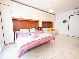 Terrazza del Gelsomino with terrace and open view - Borghetto Santo Spirito - 4