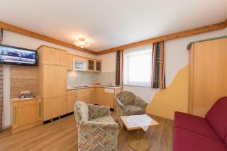 Appartement-Gästehaus Marie Anderl - 1