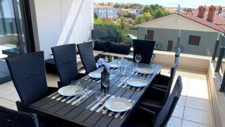 Penthouse No6 - 2