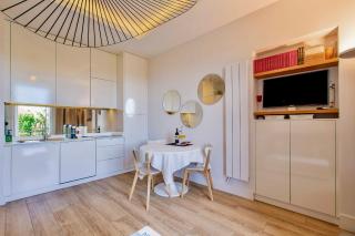 GRAND HÔTEL City Center at 2 minutes walk from the beach - 5