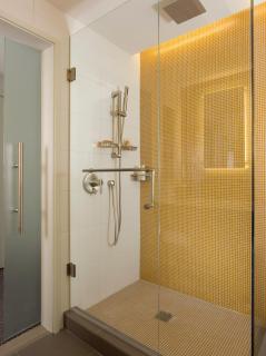 Hotel Breakwater South Beach - 8