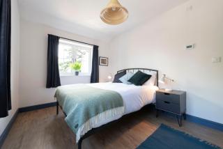 Cedar Apartments - Bristol - 7