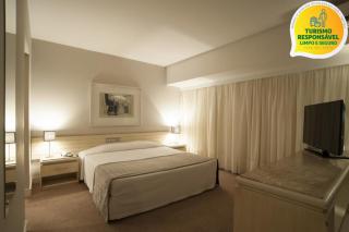 Hotel Victoria Villa Curitiba by Nacional Inn - Curitiba - 2