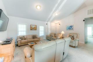A Home Away - Orange - 9