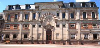 F2 Aux pieds des Thermes 3 étoiles - Luxeuil-les-Bains - 0